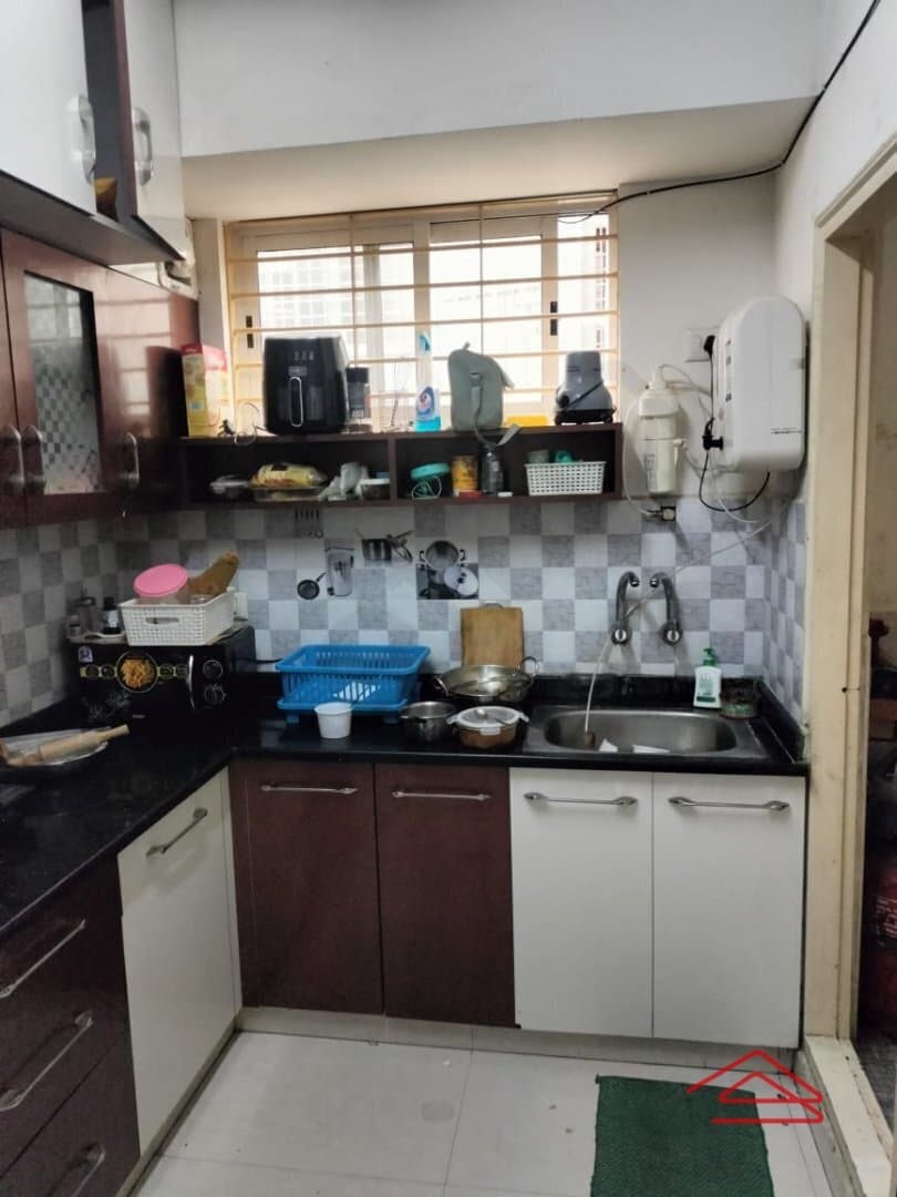 Kitchen 1