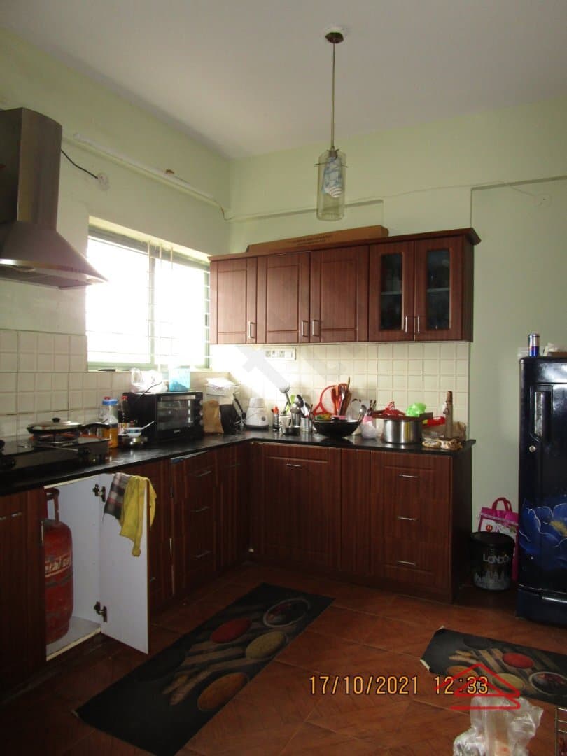 Kitchen 1