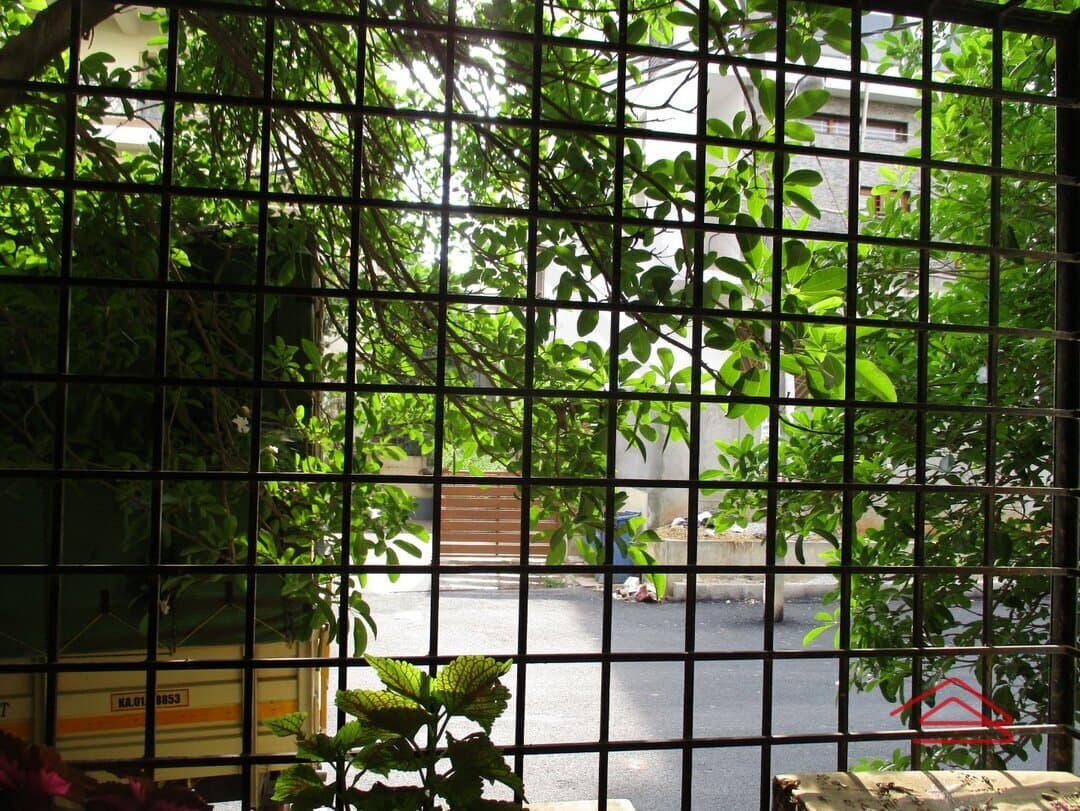 Balcony 2