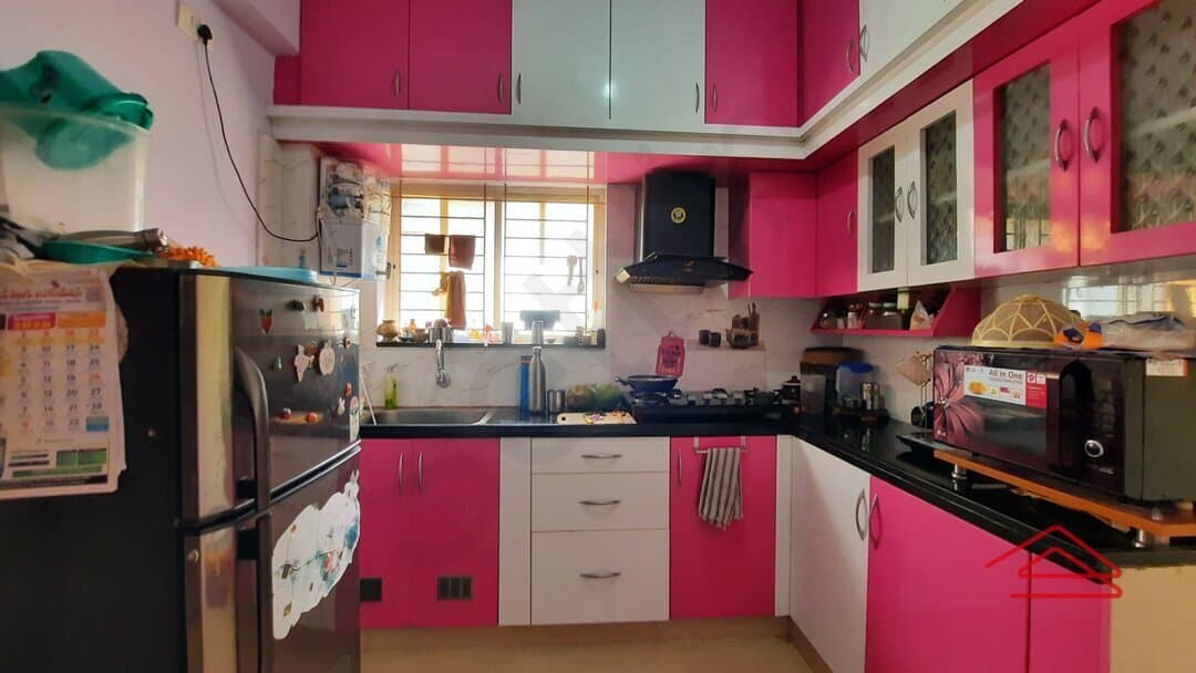 Kitchen 1