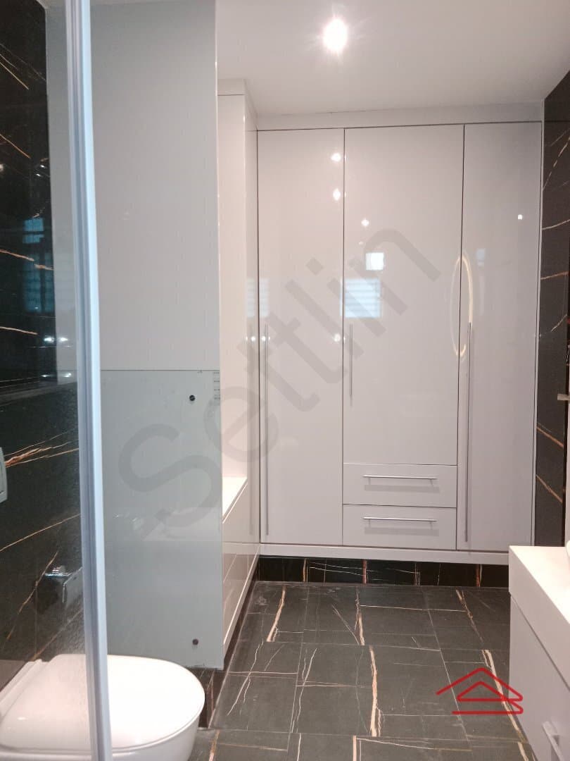 Bathroom 3