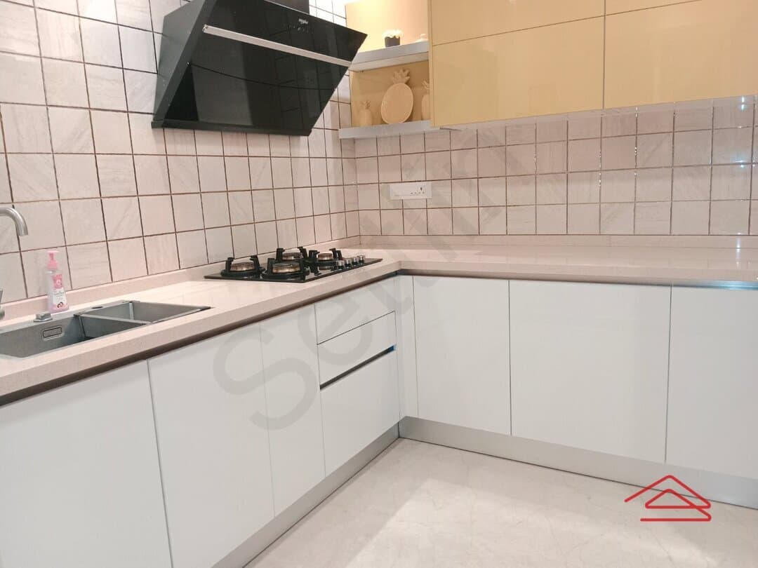 Kitchen 1