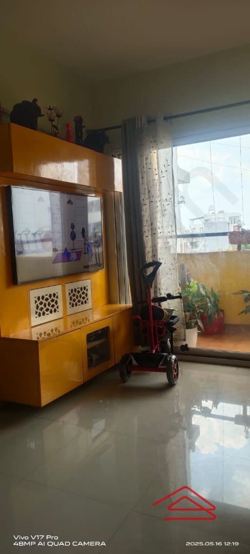 Hall 1