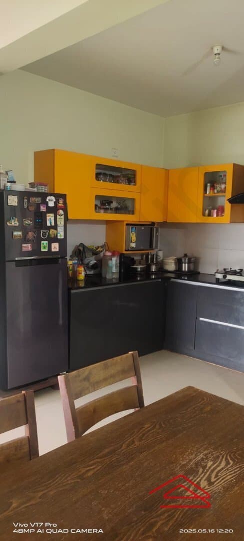 Kitchen 1