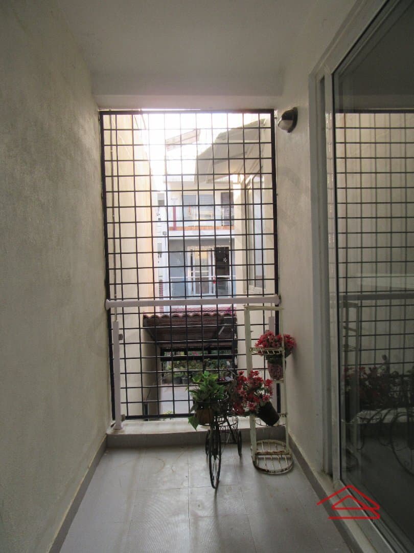 Balcony 2