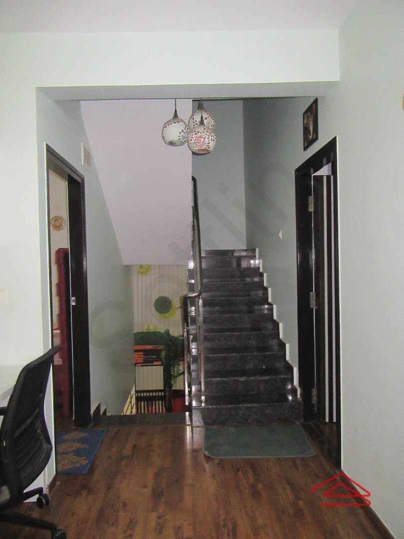 Hall 2