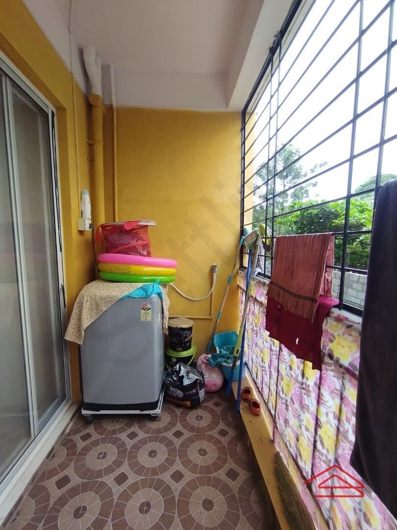 Balcony 1