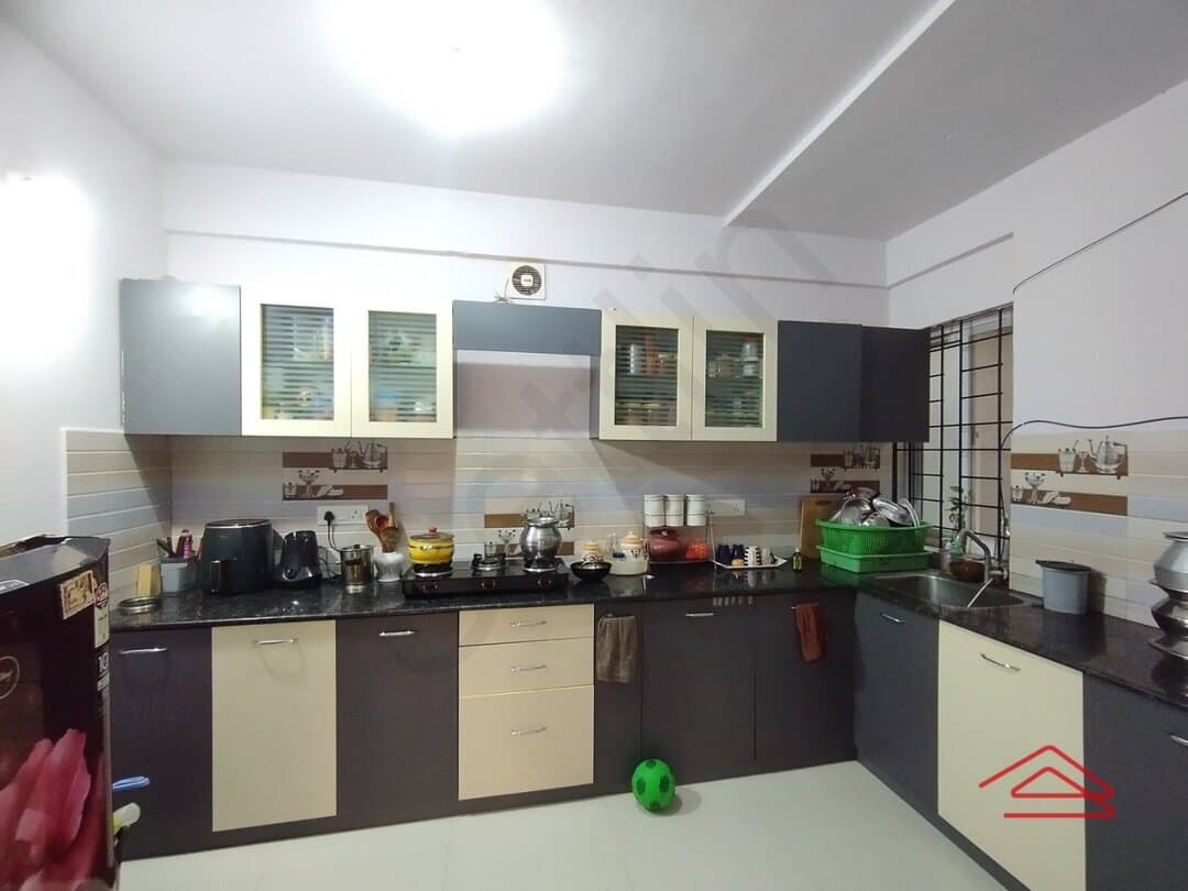 Kitchen 1