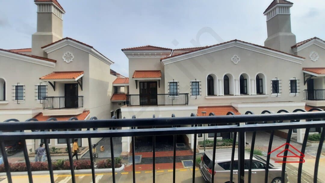 Balcony 2