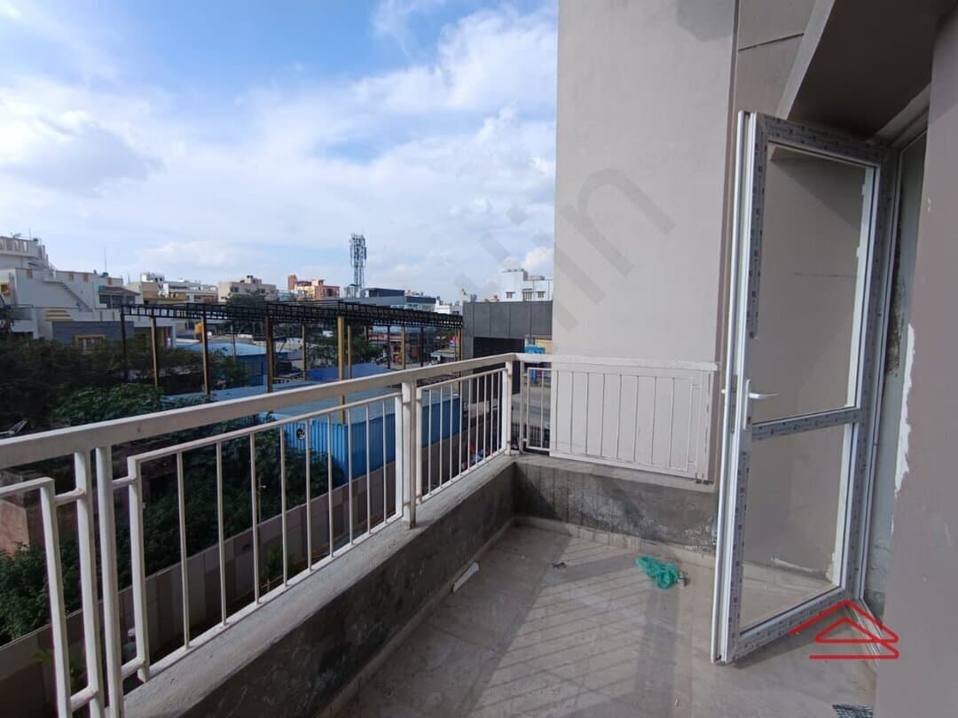 Balcony 2