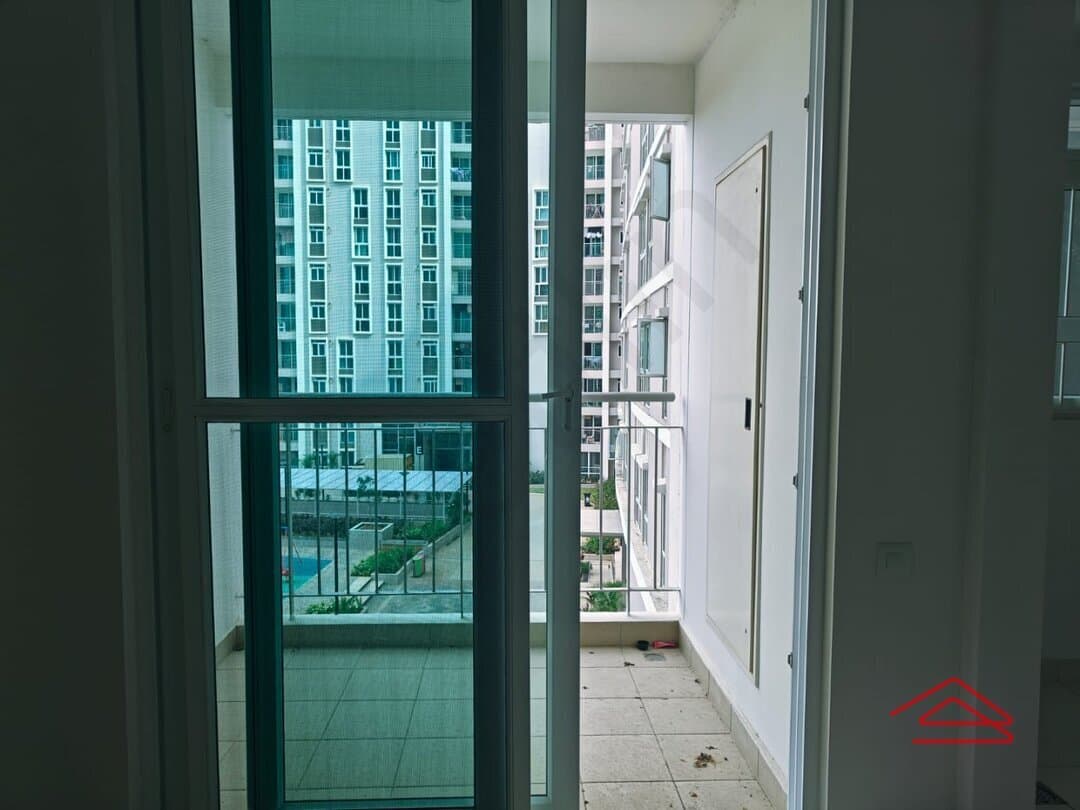 Balcony 1