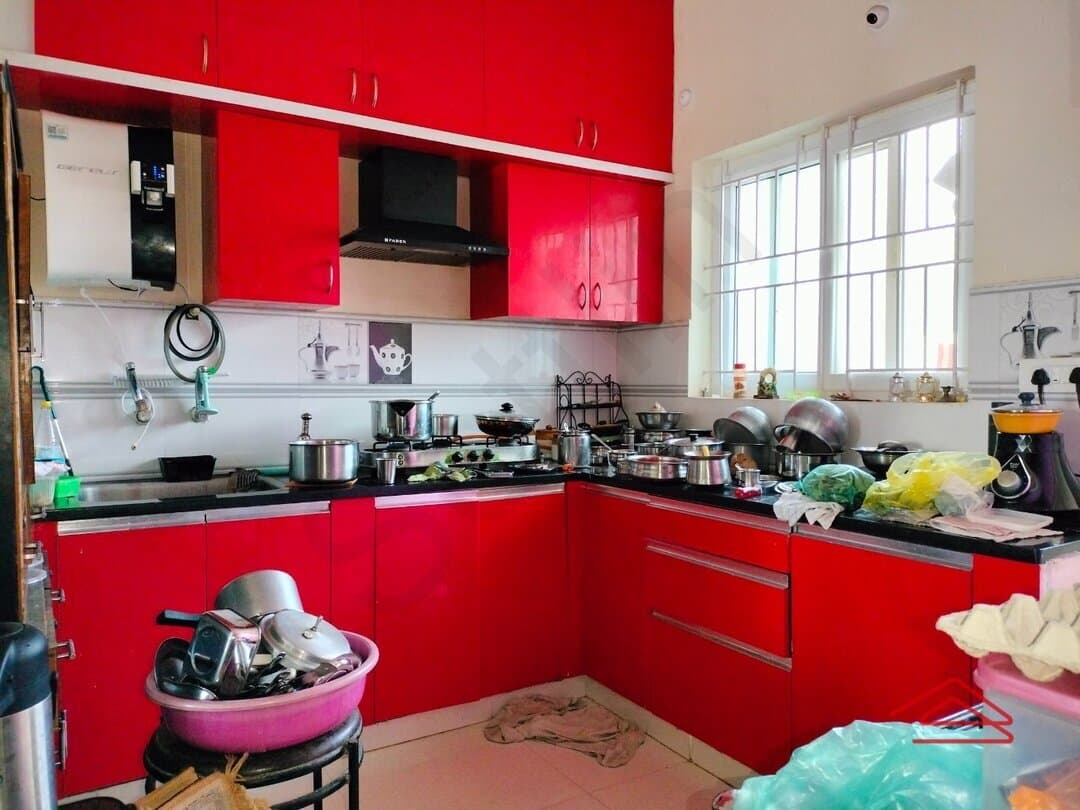 Kitchen 1