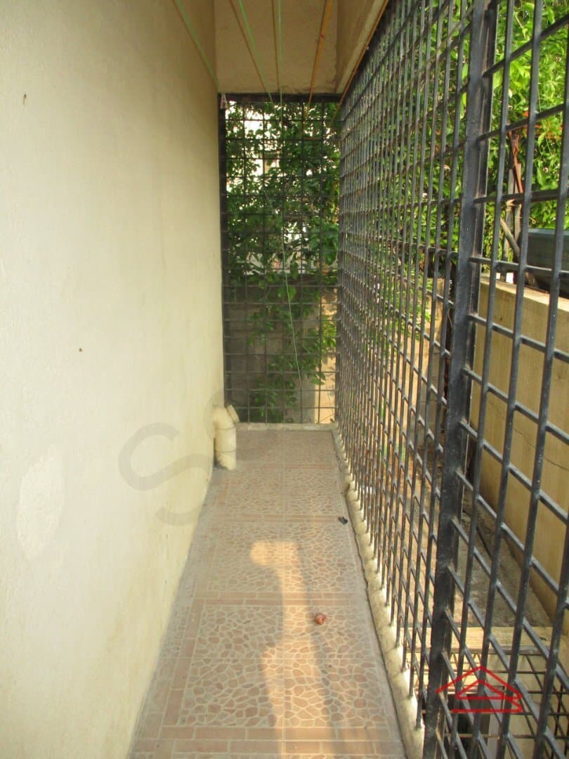 balconies 2