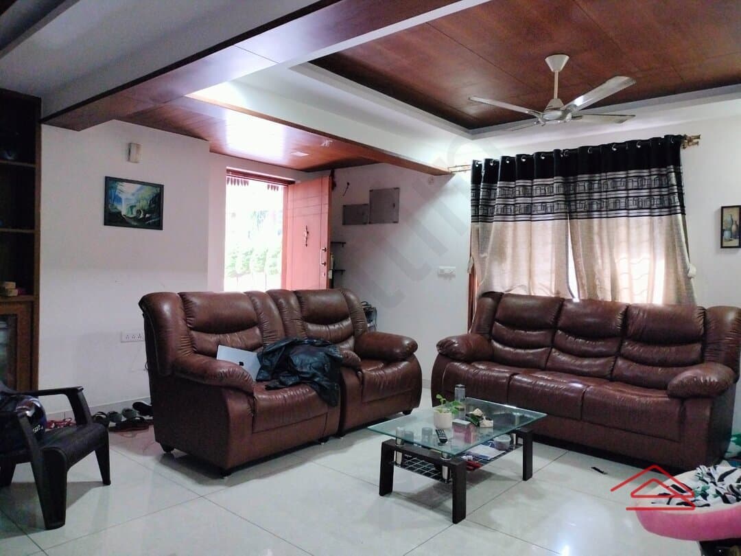 Hall 1