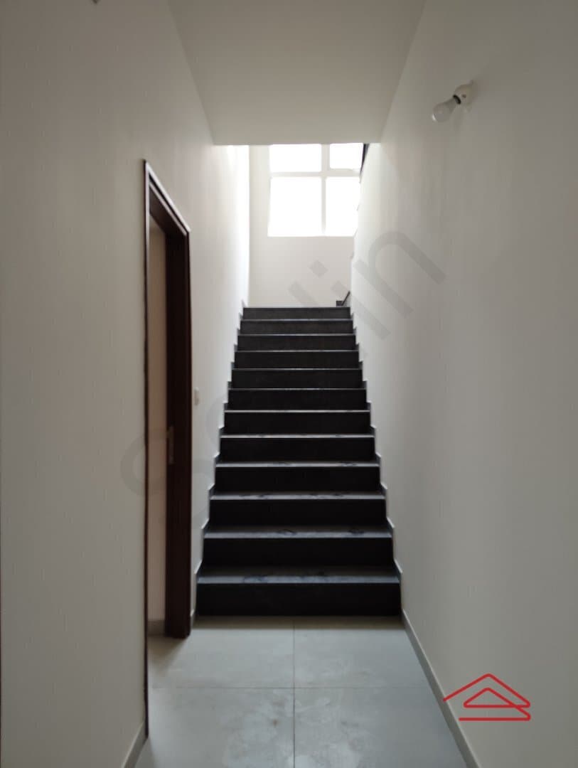 Hall 1