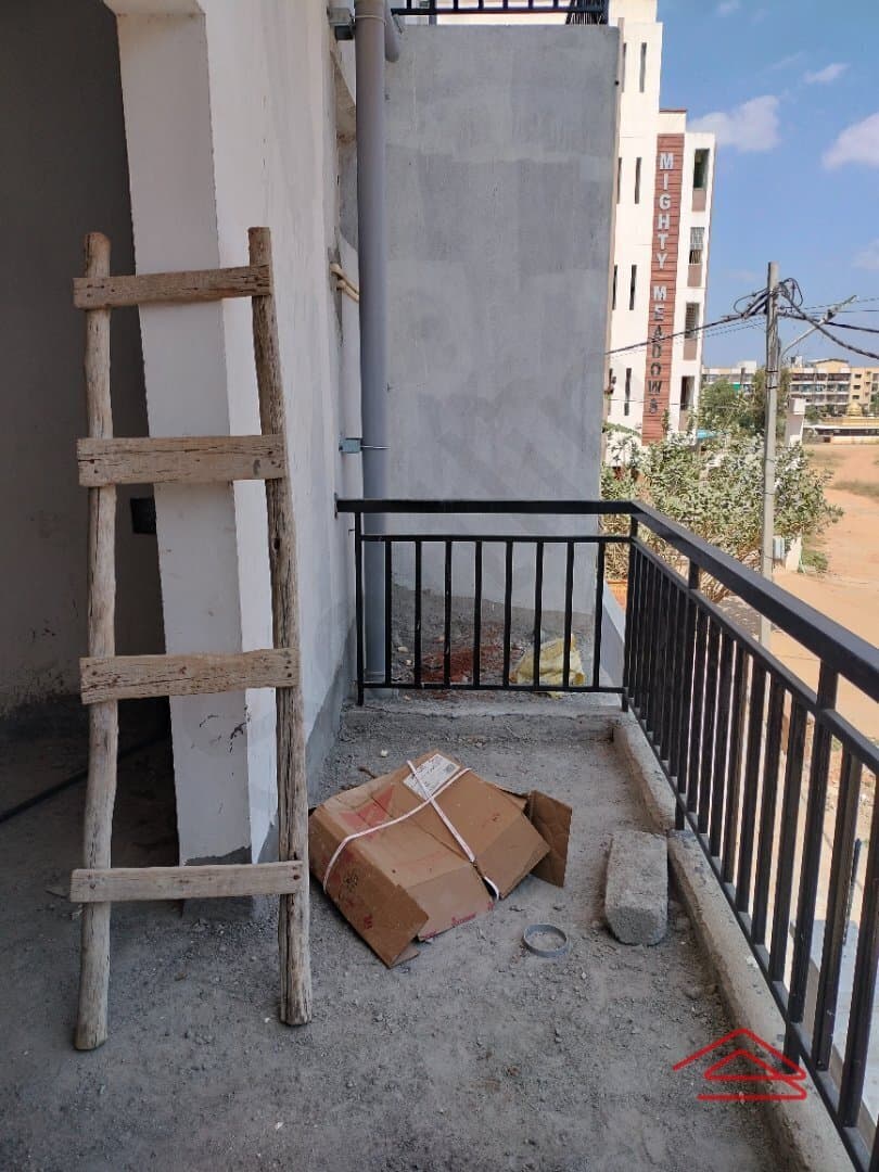 Balcony 2