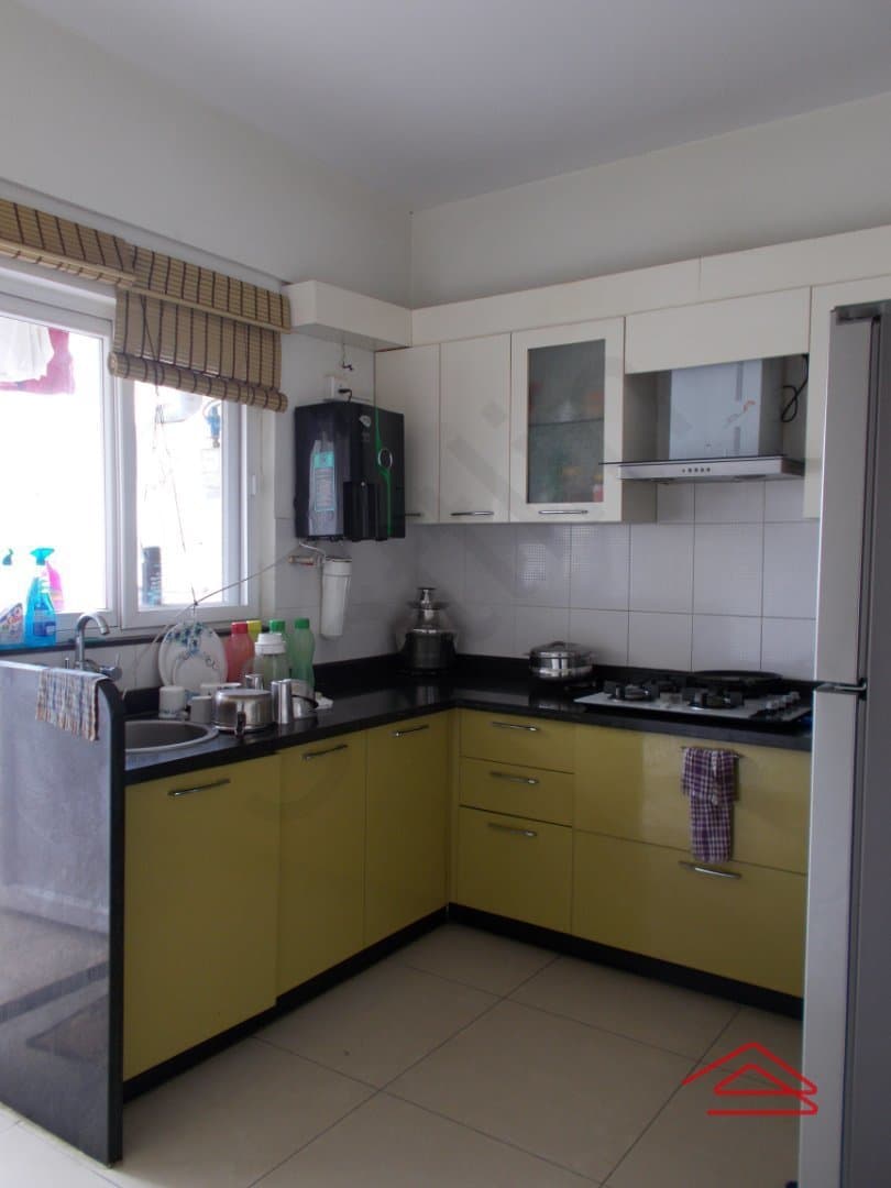 Kitchen 1
