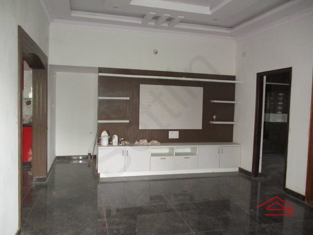 halls 1
