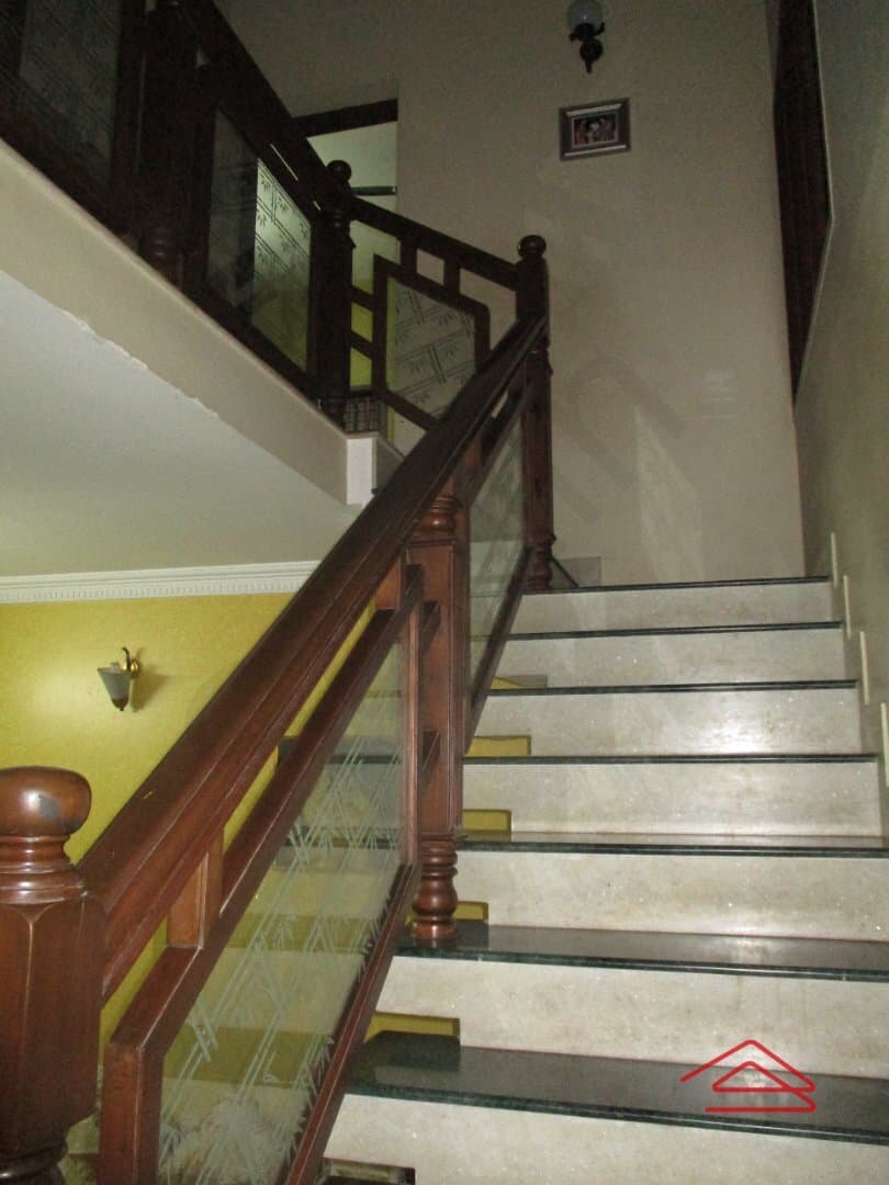 halls 1