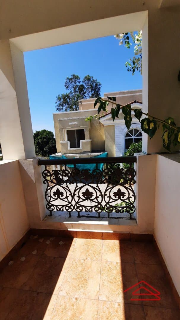 Balcony 1