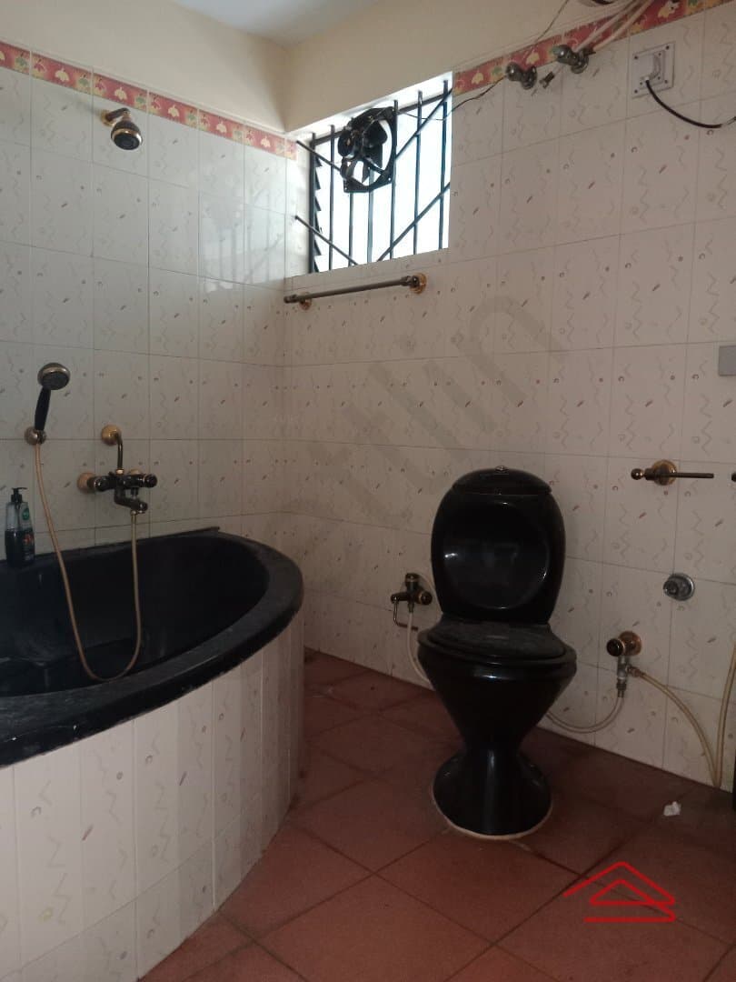 Bathroom 3