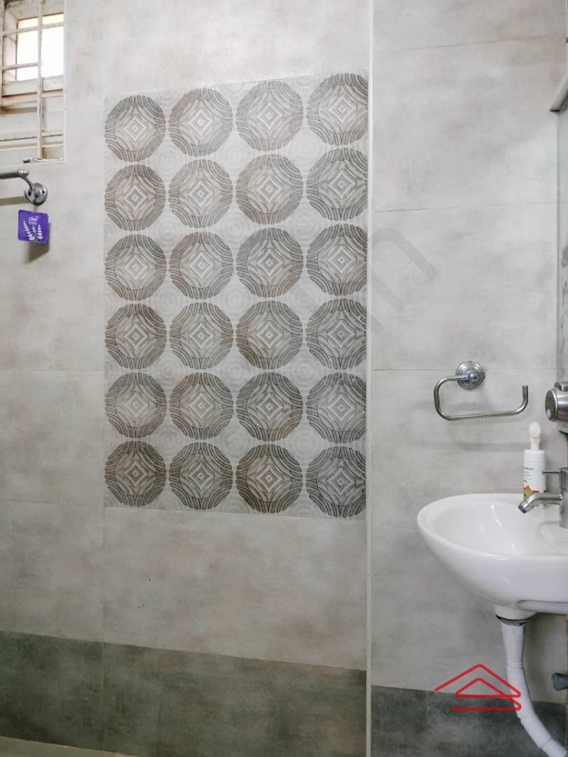 Bathroom 4