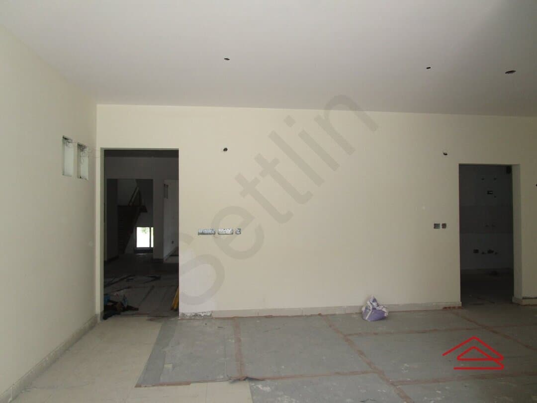 Hall 1
