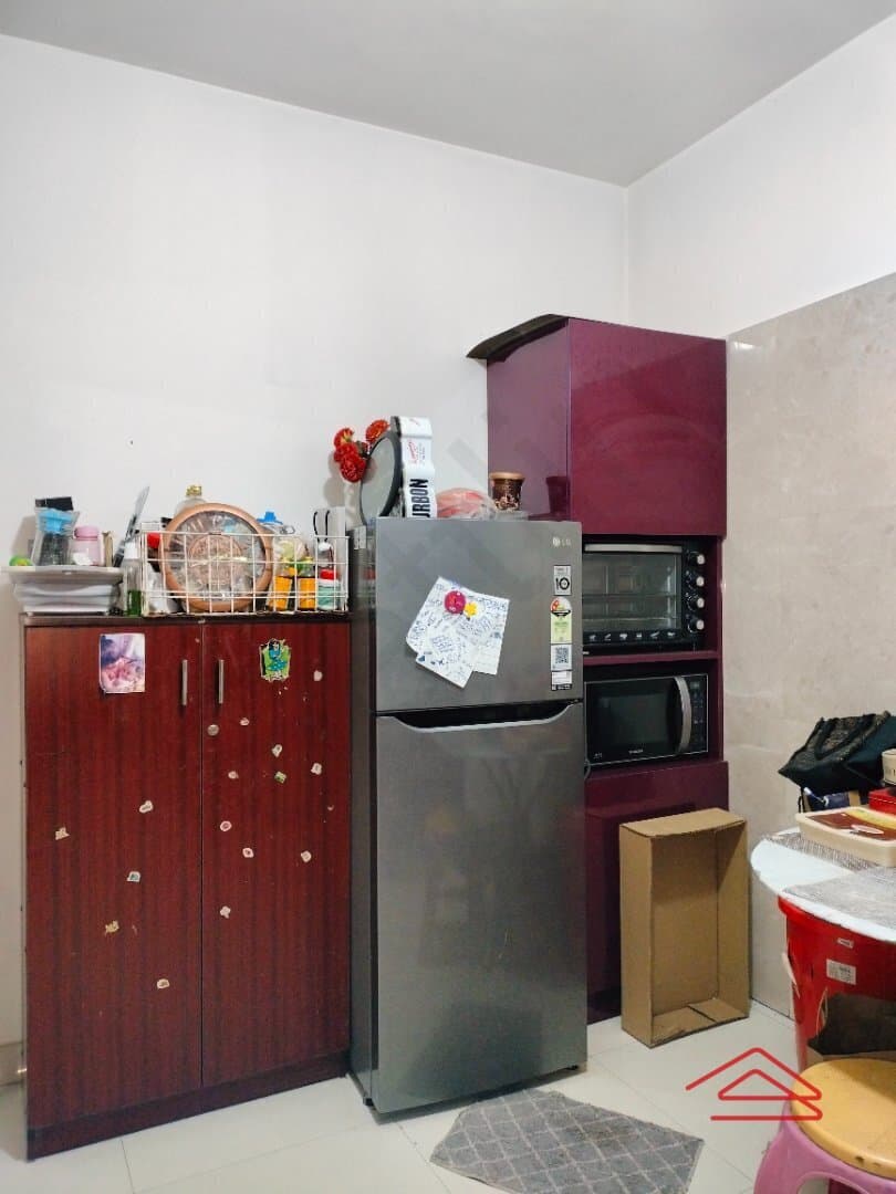 Kitchen 1