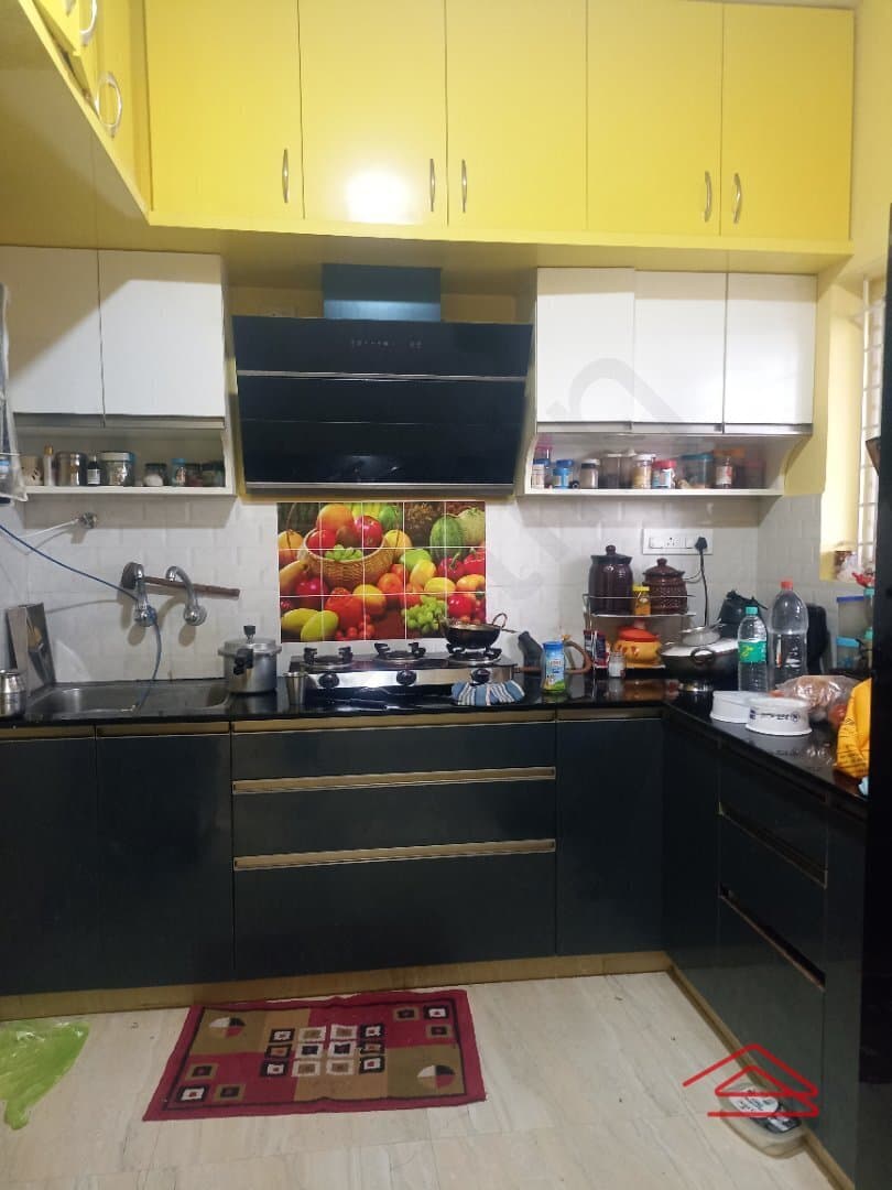 Kitchen 1