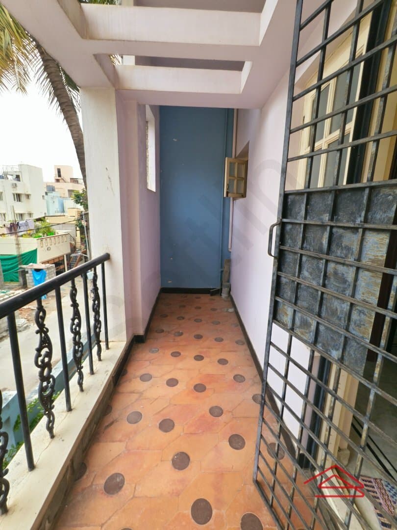 balconies 2