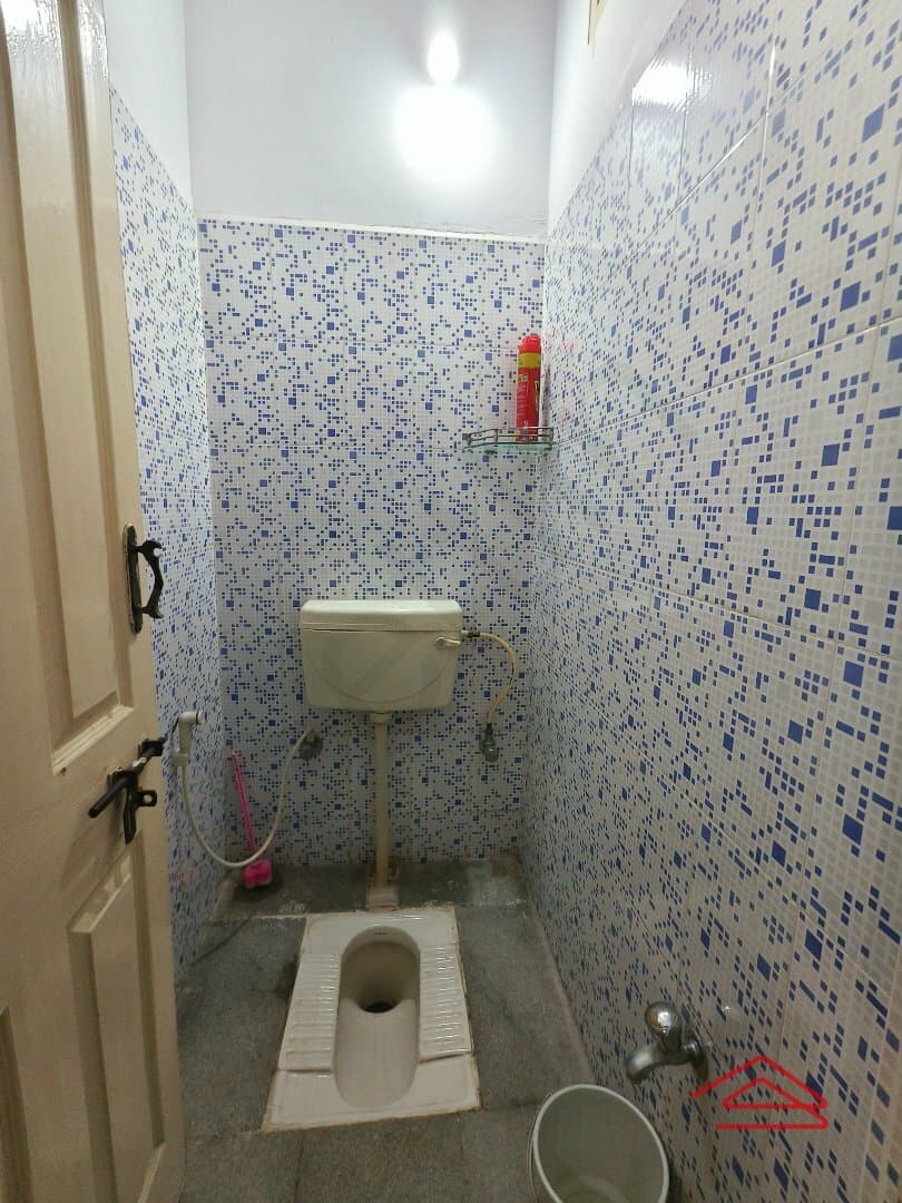 bathrooms 2