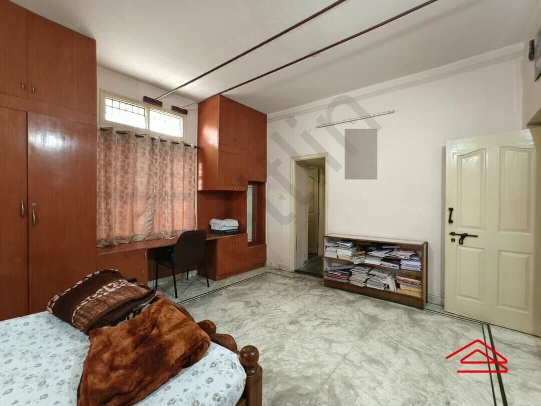 bedrooms 1