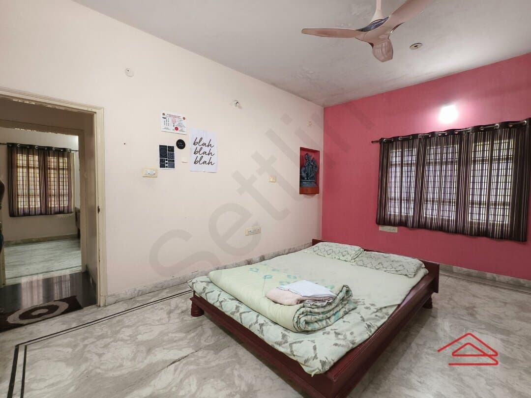 bedrooms 4