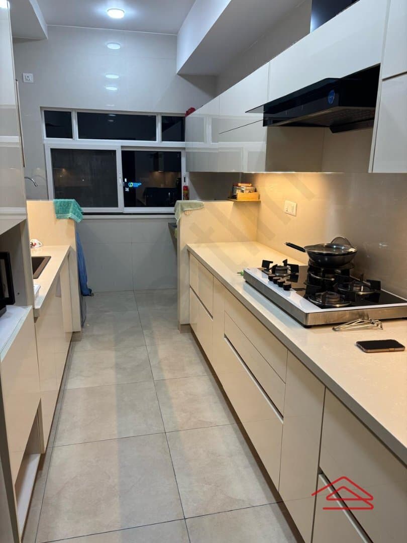 Kitchen 1