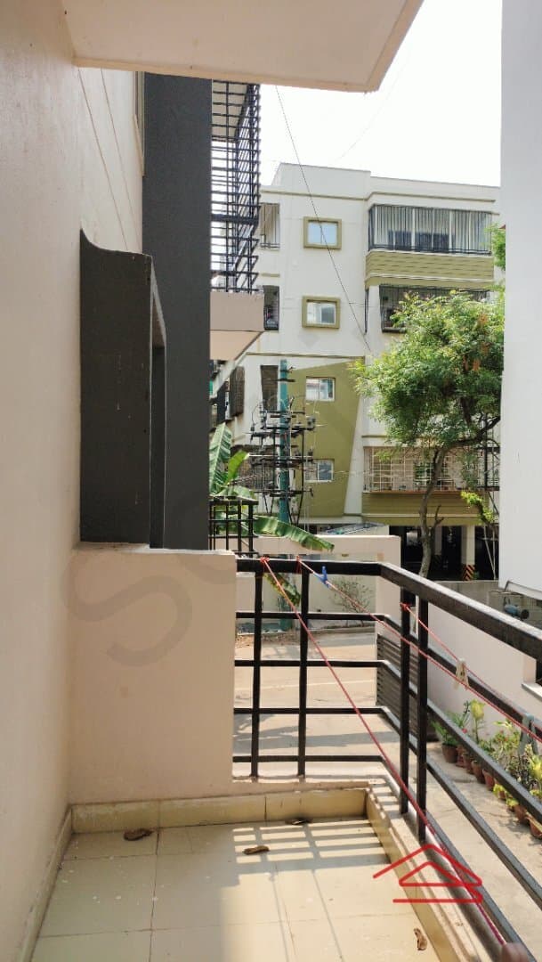 Balcony 3