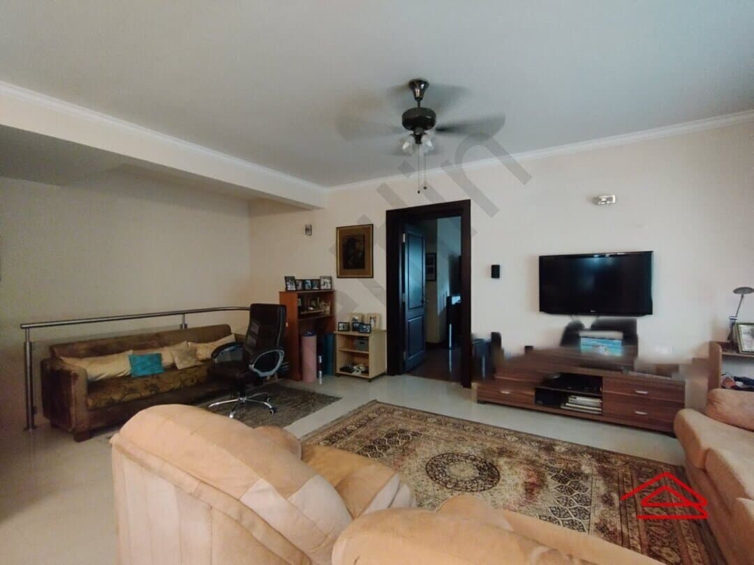 Hall 2