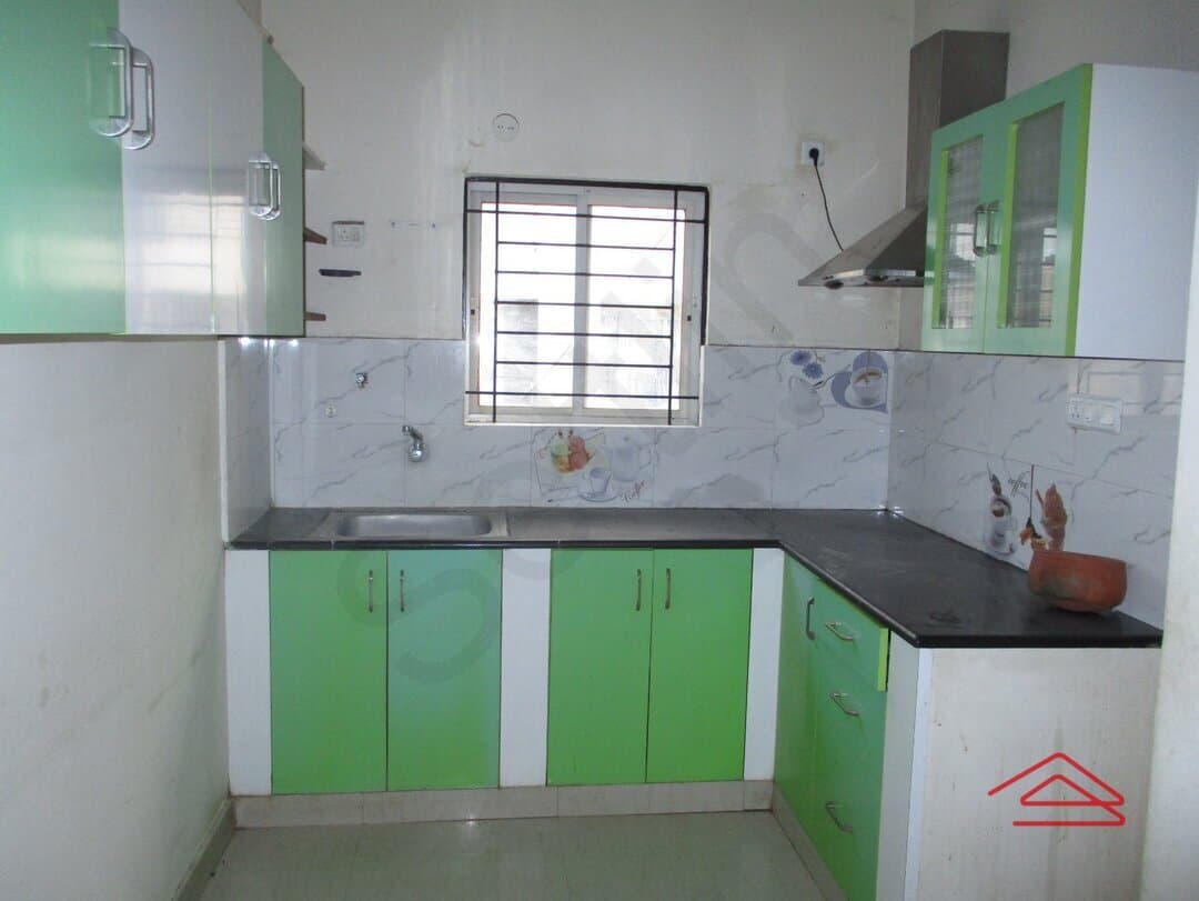 Kitchen 1
