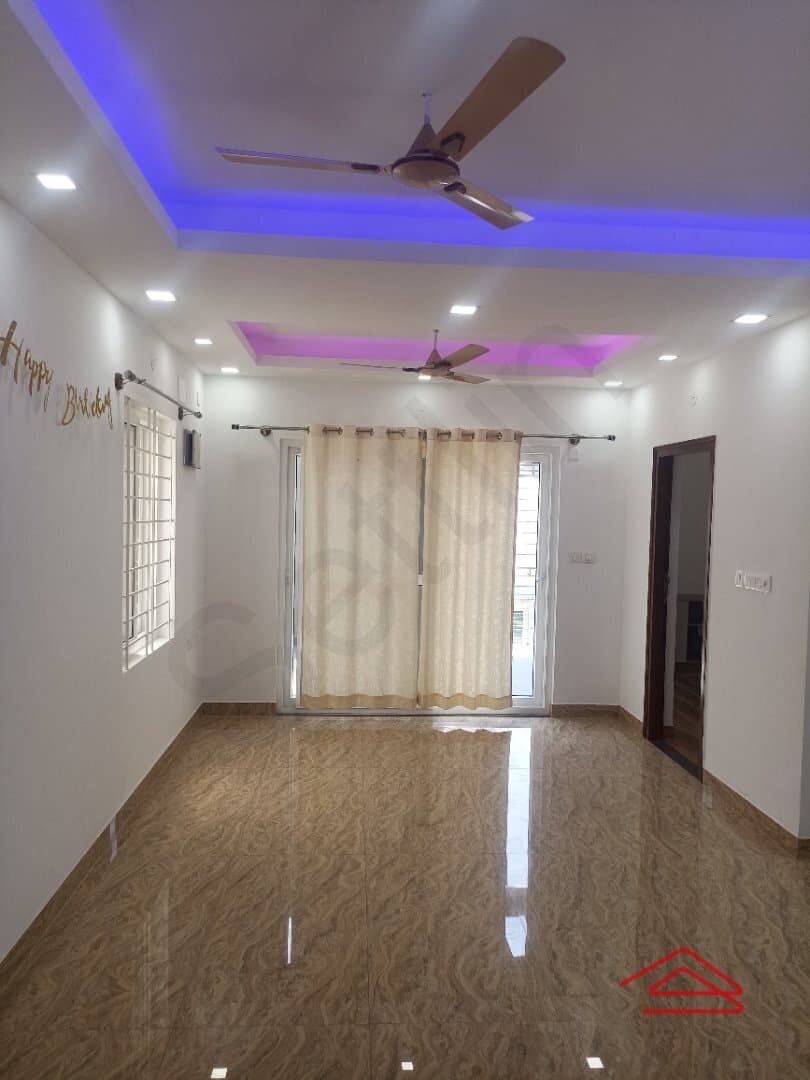 Hall 2