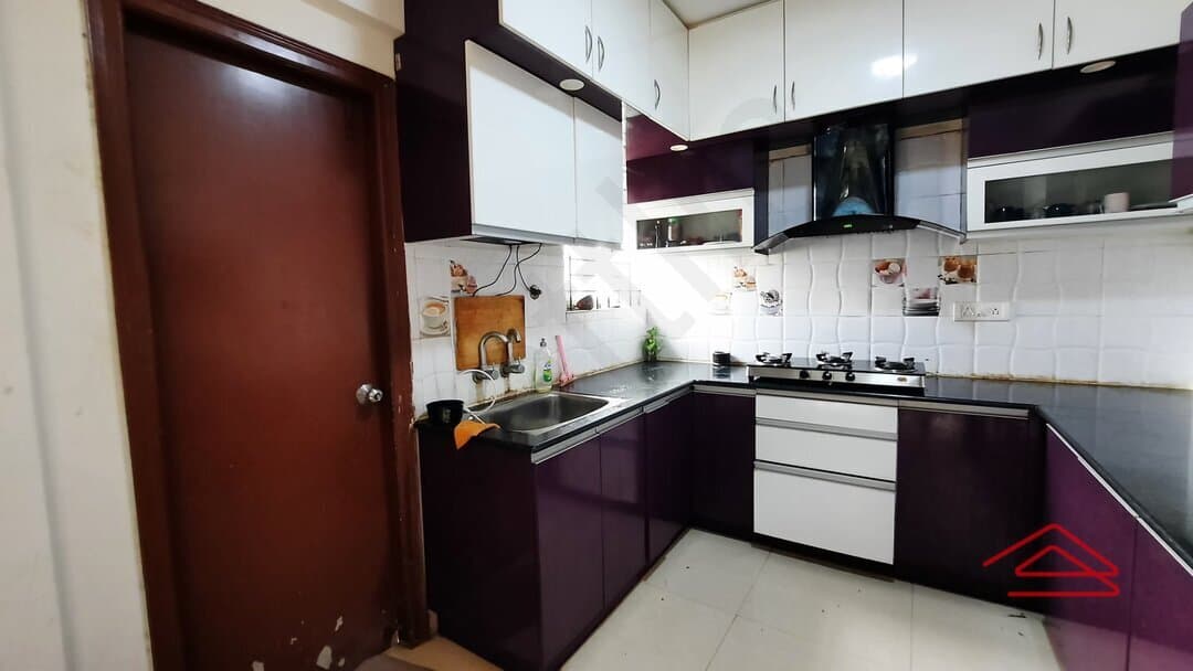 Kitchen 1