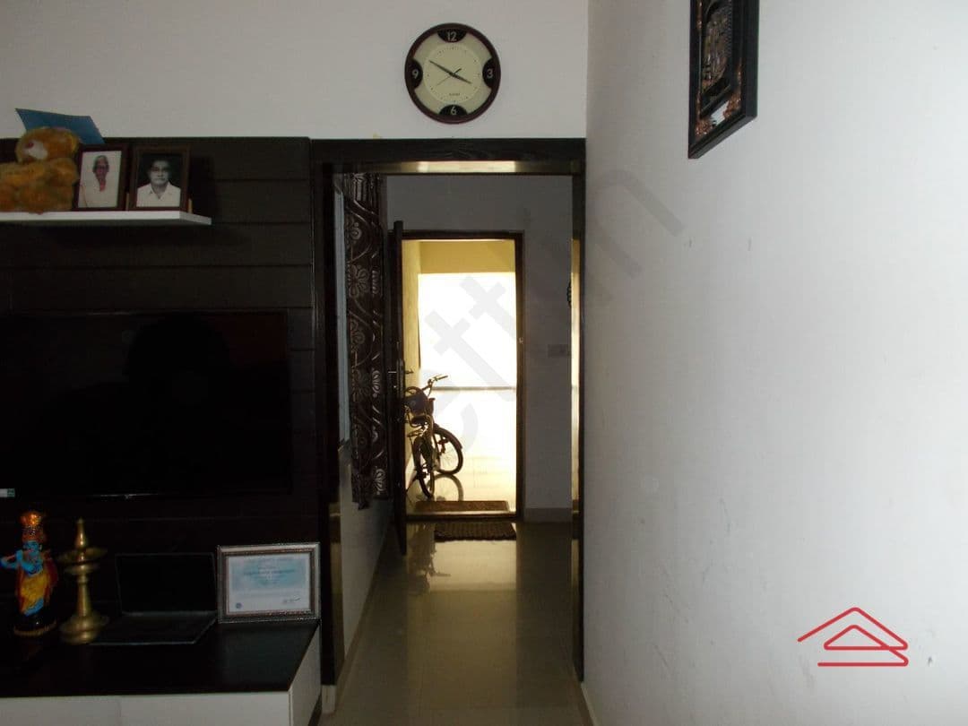 Hall 1