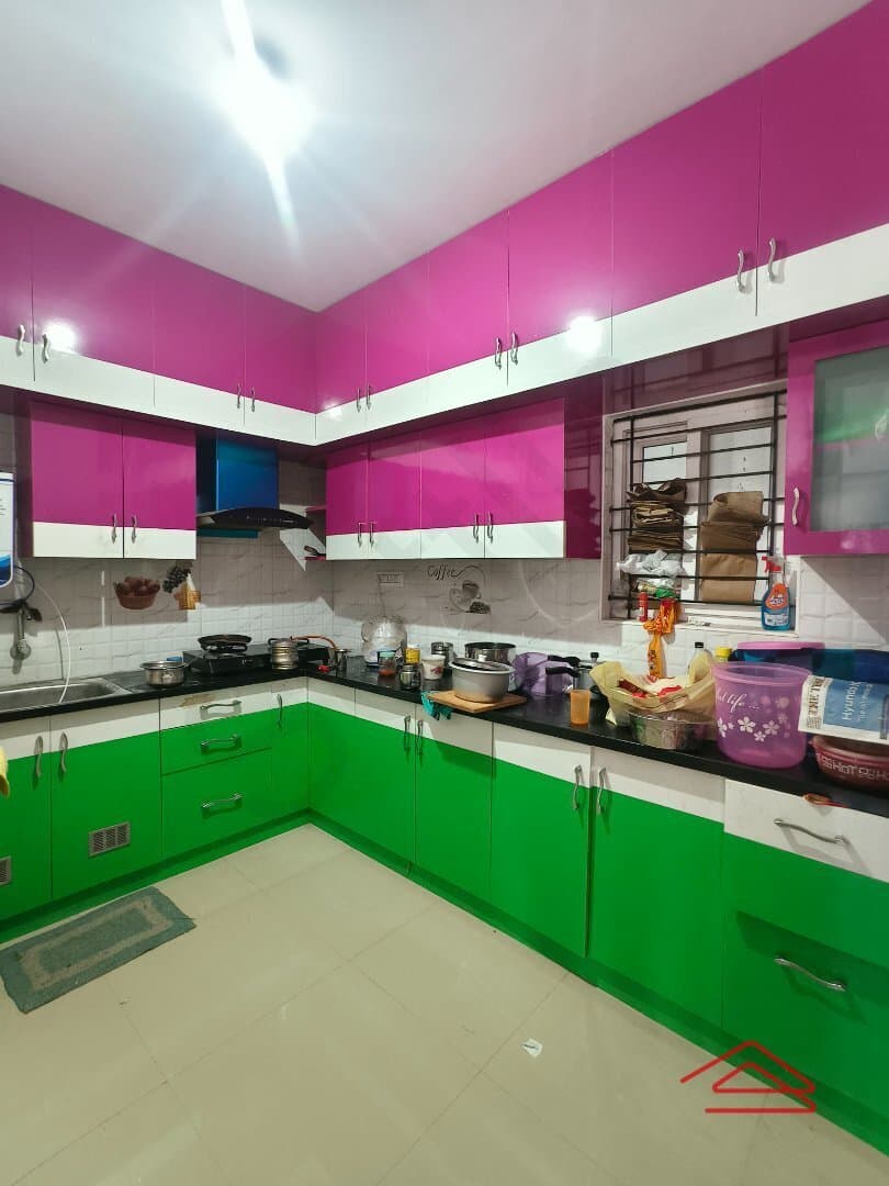 Kitchen 1