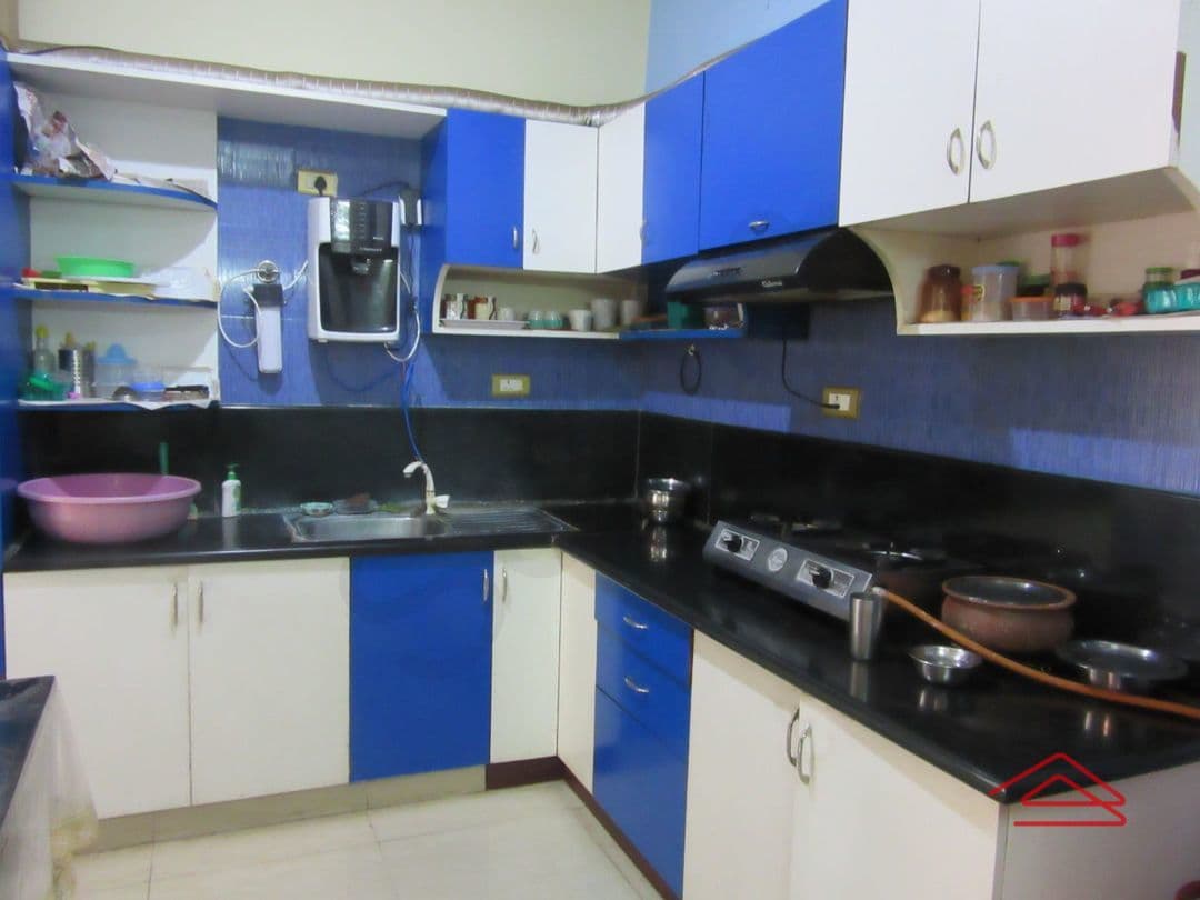 Kitchen 1