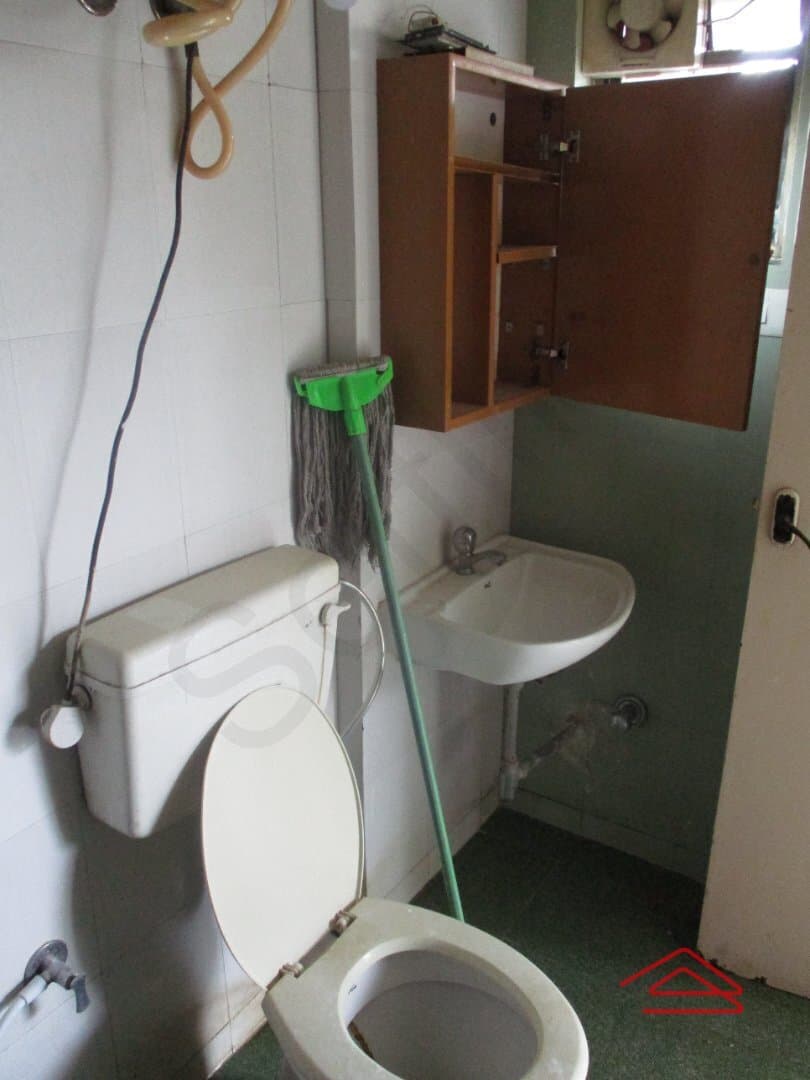 Bathroom 2