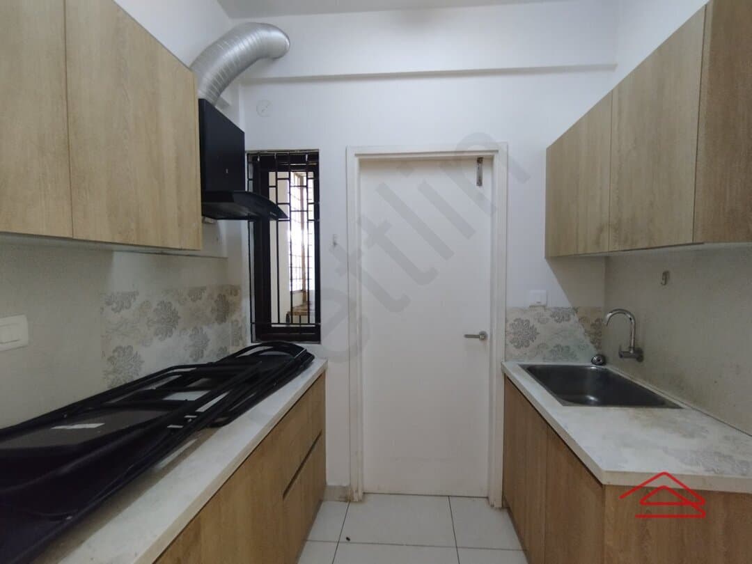 Kitchen 1