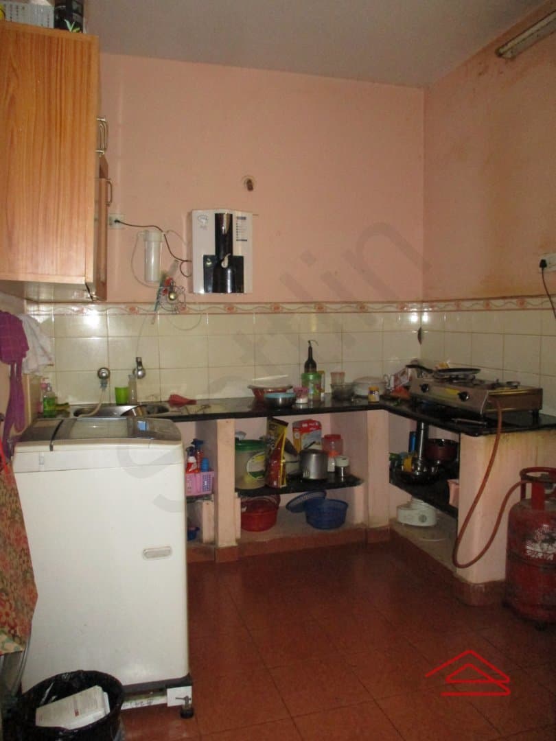 Kitchen 1