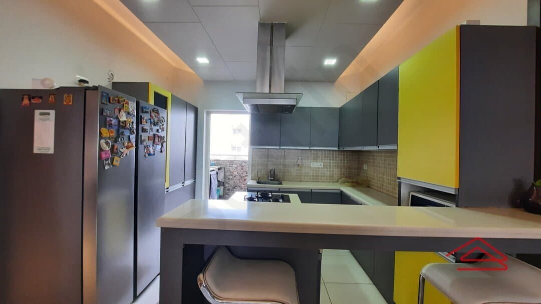 Kitchen 1