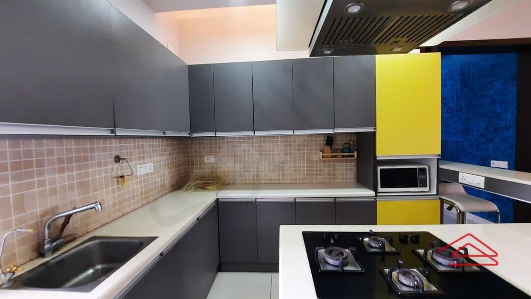 Kitchen 1