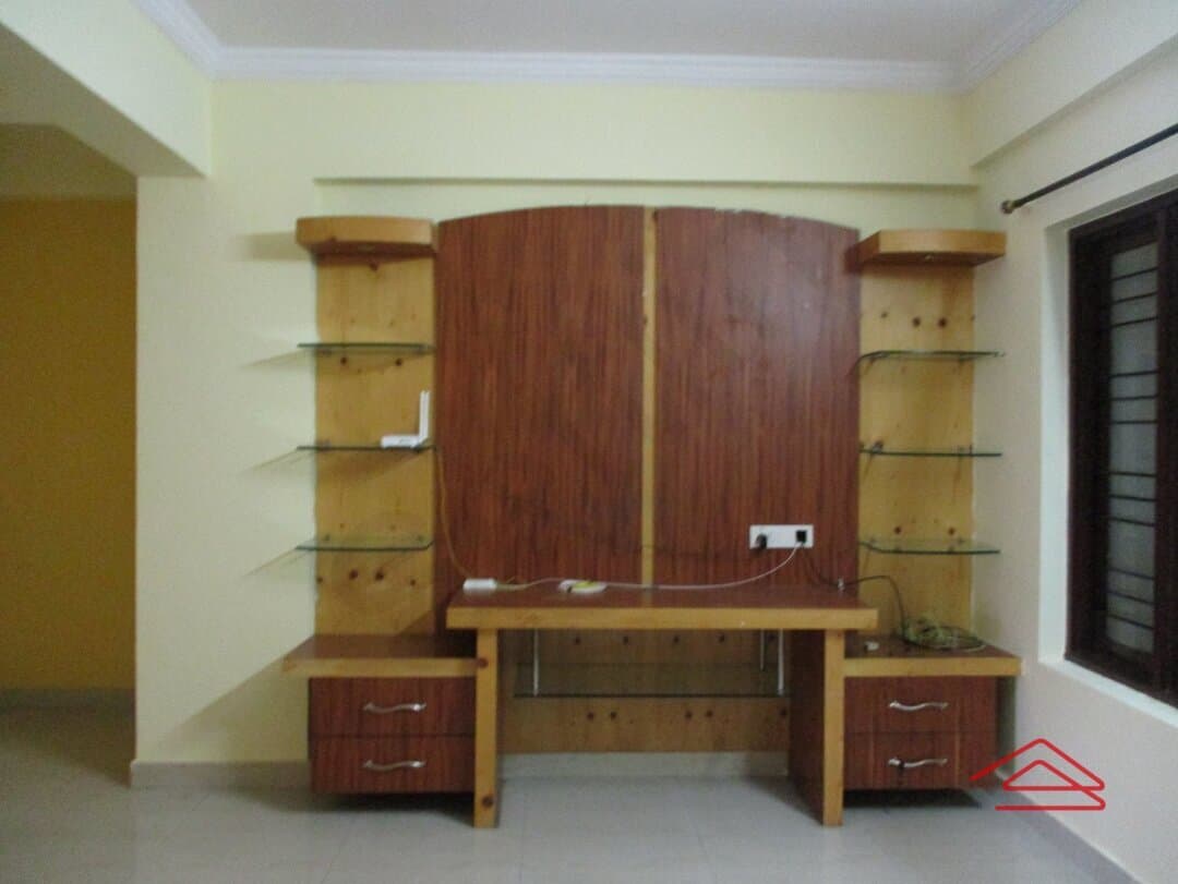 Hall 1