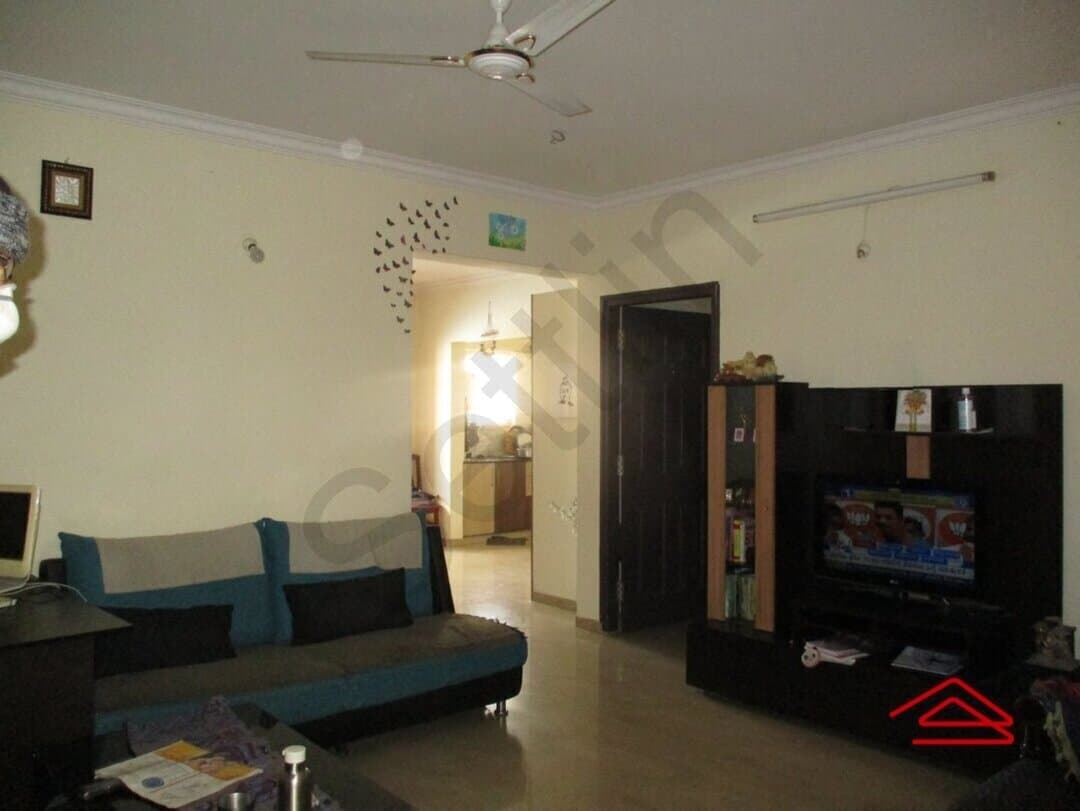 Hall 1