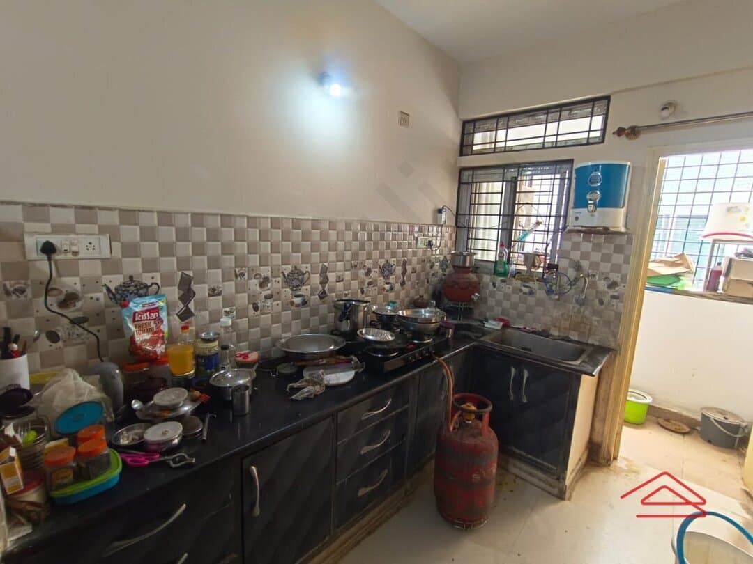 Kitchen 1